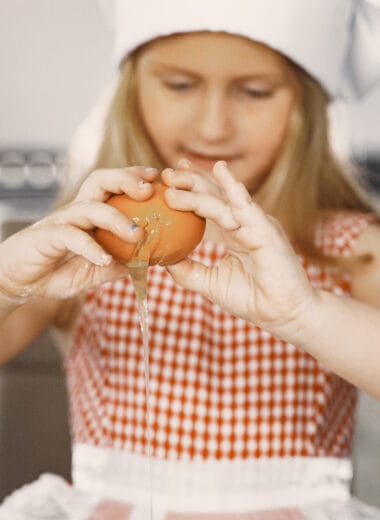 little girl cook dough cookies Bin Recipes